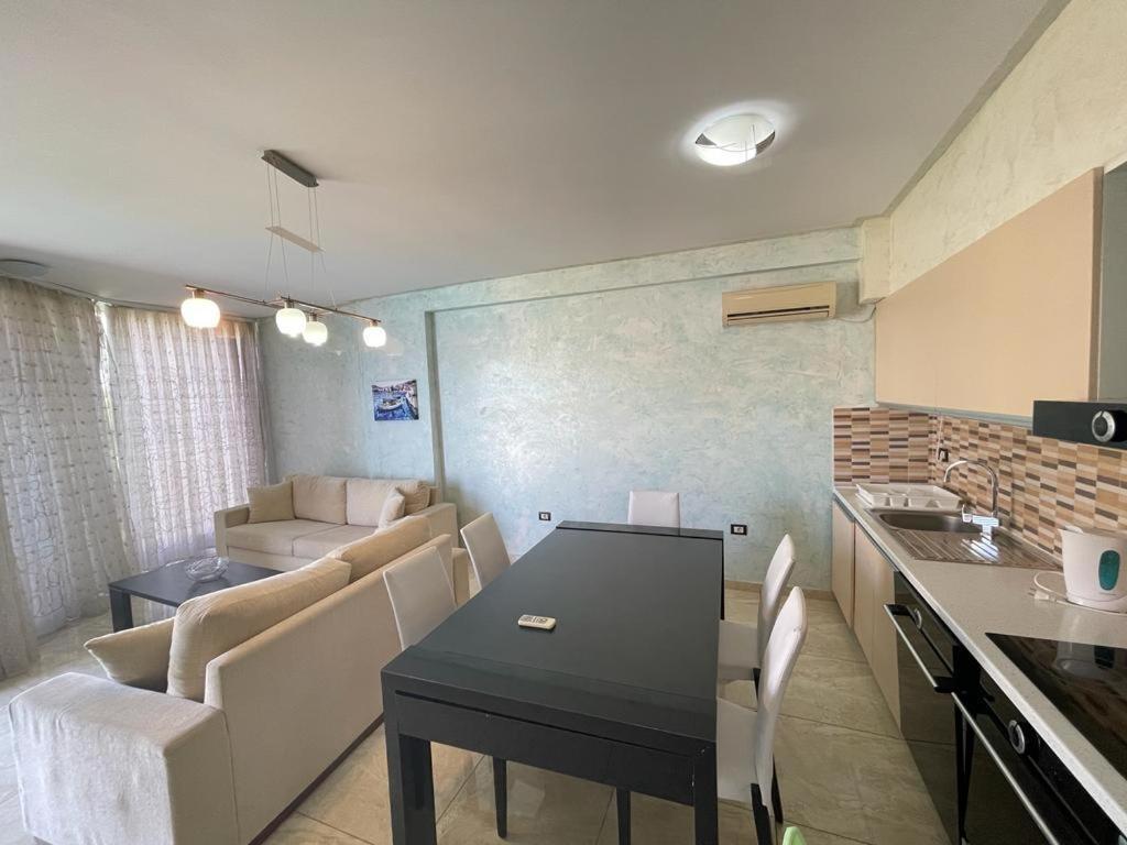 1-Stunning Sea View Apartments! Sarandë Exterior foto
